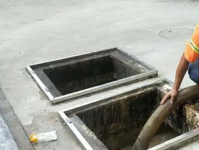 云城化粪池清理